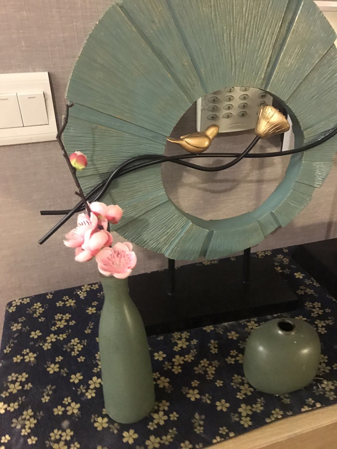 静安木桶浴足疗,都市中的养生秘境